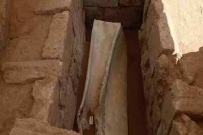 125 Tombs, Rare Sarcophaguses Found at 2,000-Year-Old Roman Cemetery in Gaza