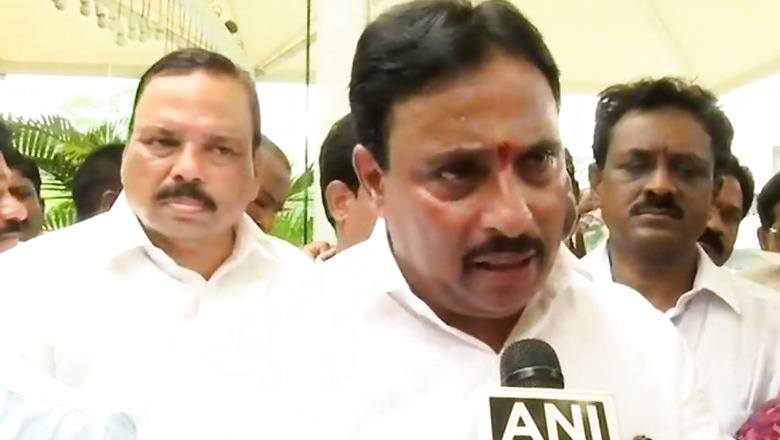 Upset with Lack of Local Players in Hyderabad Sunrisers, TRS MLA Vows to Block IPL Matches at Uppal Stadium