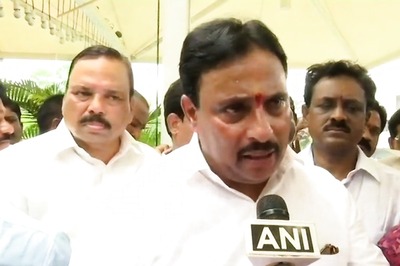 Upset with Lack of Local Players in Hyderabad Sunrisers, TRS MLA Vows to Block IPL Matches at Uppal Stadium