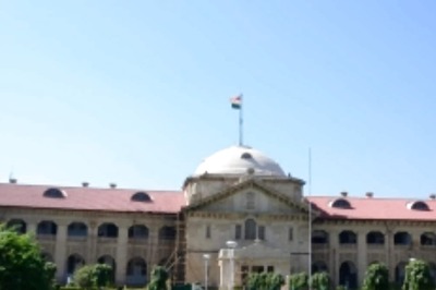 Under Muslim Law Mother Entitled to Custody of Male Child till 7 Years of Age: Allahabad HC Allows Habeas Corpus Plea