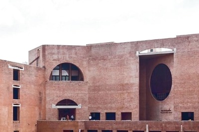 IIM-Ahmedabad Received Rs 105 Crore Tuition Fee in 2020-21, Says MoS Education