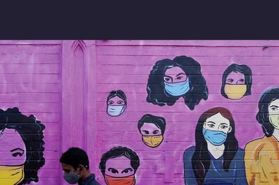 'Pandemic Not Over Yet': As XE Variant Emerges, Experts Say Indians Shouldn't Ditch the Mask Just Yet