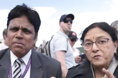 Watch: Indian Couple Celebrates 36th Wedding Anniversary At Wimbledon. Super Cool, Did We Hear?