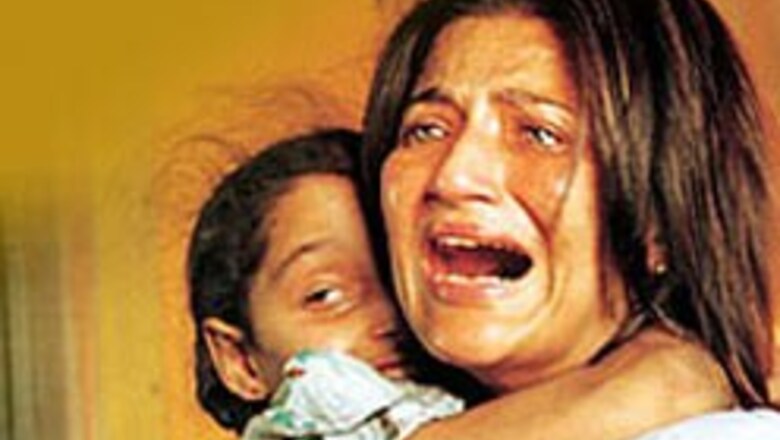 Cong to screen Parzania in Gujarat