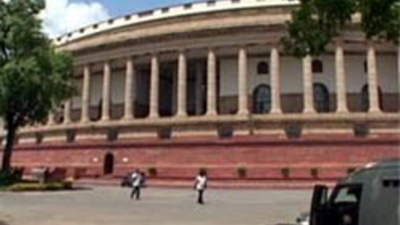 Teen calls cops, threatens to bomb Parliament