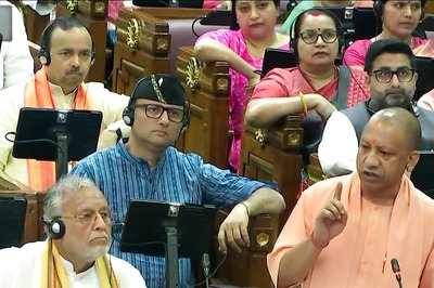 UP Assembly Passes Anti-cheating Bill, Maximum Penalty Life Imprisonment