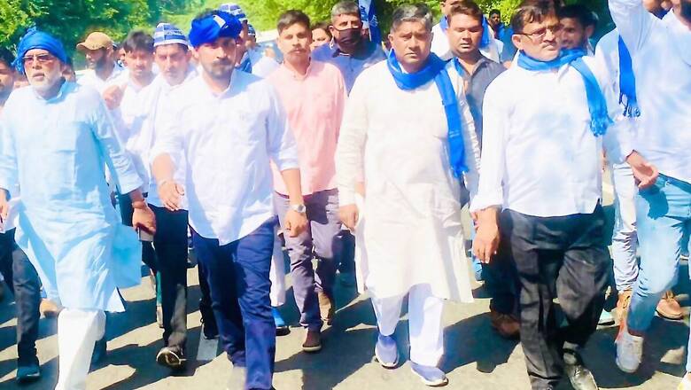 'Give Them 'Y' Security or I'll Take Them Home': Stopped Twice, Bhim Army Chief Meets Hathras Rape Victim's Family