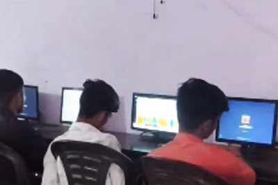 In Rajasthan's Sikar, This Man Gives Free Computer Education To Underprivileged Kids