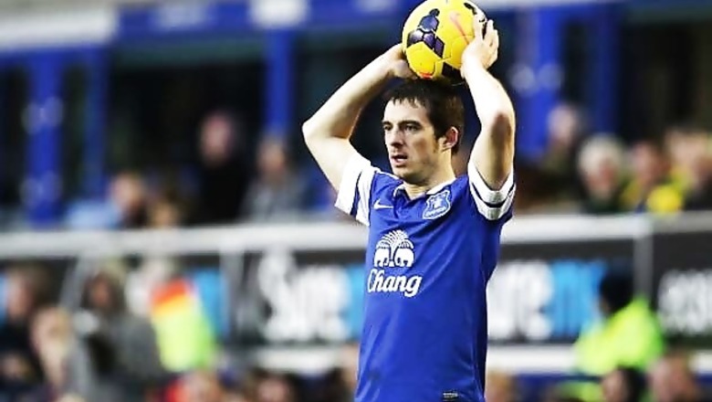 Leighton Baines signs new four-year deal at Everton