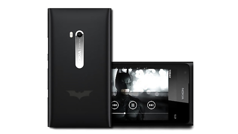 Nokia Lumia 800 Dark Knight Rises special edition