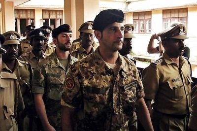 Italy asks judges in The Hague to order India to release detained Italian marine
