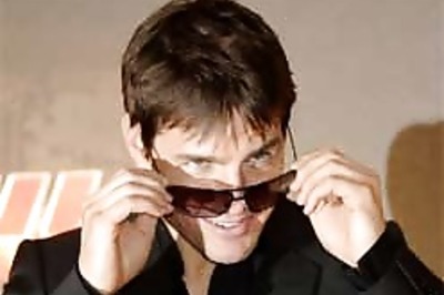 Tom Cruise book 'full of outlandish lies'