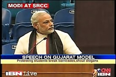 Gujarat model of development 'fake': AAP