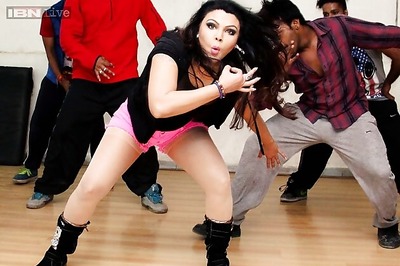 Snapshot: Rakhi Sawant, Kashmira Shah gear up for New Year celebrations