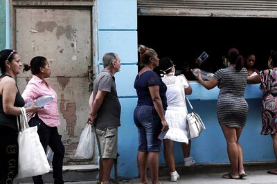 Taboo No More: Cuban Women Now Promote Body Art Ignoring Frowns