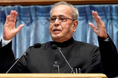 Parties With Huge Mandate Must Carry Along Those Who Didn't Vote for Them, Says Pranab Mukherjee