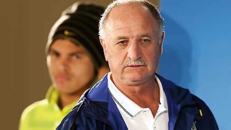 World Cup 2014: Scolari should keep his job says CBF official