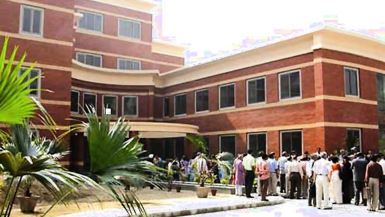 MoU on DU Funding: Government Officials Say it Ensures Accountability, Teachers Cry ‘Privatisation’