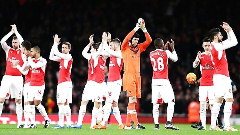 Theo Walcott, Olivier Giroud fire Arsenal to victory over Manchester City in EPL