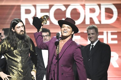 MTV American Music Awards: Bruno Mars, Keith Urban Win Big