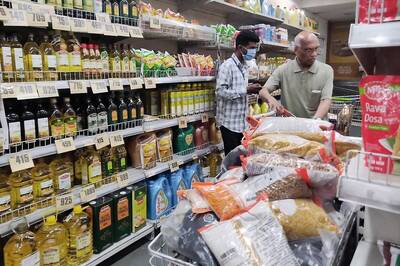 Retail Inflation for Industrial Workers Eases to 5.27% in November