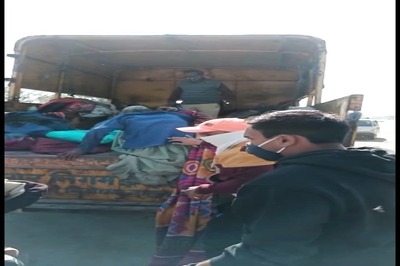 MP CM Suspends Top Indore Municipal Official After Viral Video Shows Staff 'Dumping' Homeless Outside City