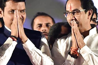 As Maharashtra's Uddhav Govt Wobbles, Fadnavis Residence Turns Home Base for BJP's Strategising