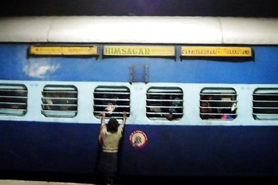 Indian Railways launches new mobile app to track train schedules