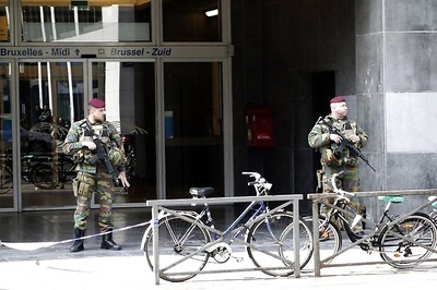 Belgian Police finds bomb, IS flag in Brussels search: Prosecutor