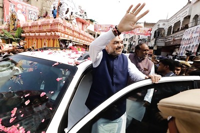 Lok Sabha Election Results 2019 LIVE: Modi Wave 2.0 Stronger Than 2014, Amit Shah Leads Victory Parade in Delhi