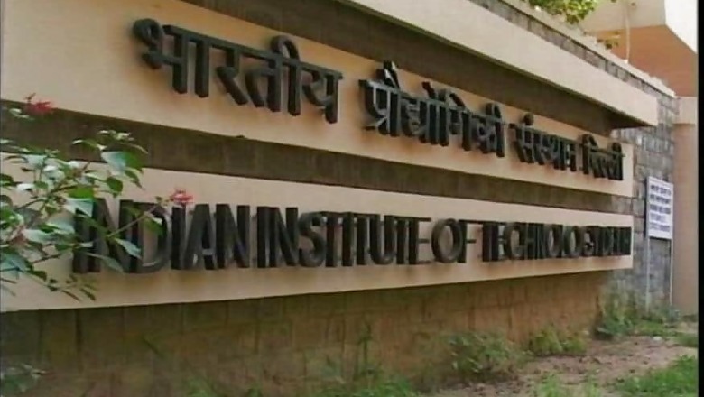 Delhi Girl Jumps to Death due to low Score in IIT-JEE Mains
