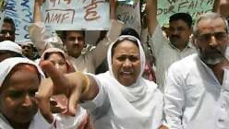 Lahore temple gone, says panel