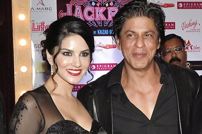 Working with Shah Rukh Khan was an overwhelming experience: Sunny Leone