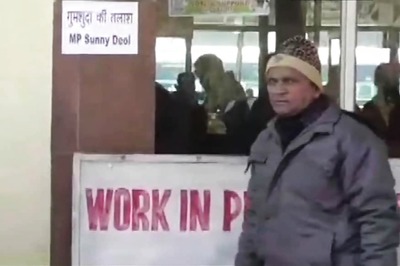 ‘Gumshuda ki Talaash’: Posters in Pathankot Declare MP Sunny Deol ‘Missing’ After He Fails to Show Up