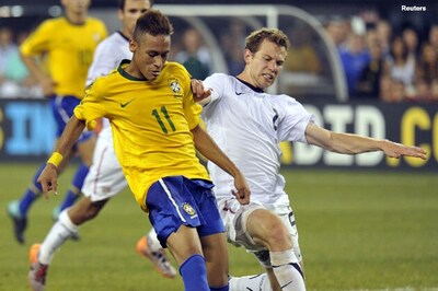Neymar chooses Santos over Chelsea