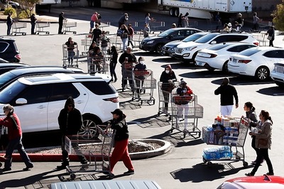 Repeated Periods of Social Distancing May be Needed Until 2022, Says Harvard Study