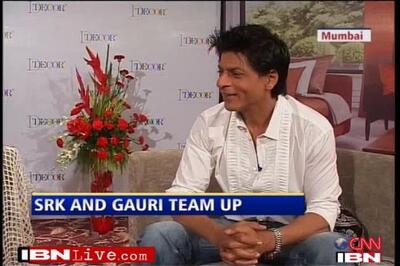 SRK tweets on his 19th marriage anniversary