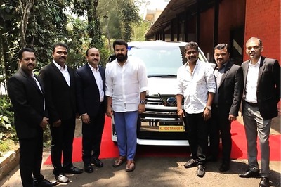 South Superstar Mohanlal Buys Toyota Vellfire Worth Rs 79.5 Lakh, 1st Luxury MPV in Kerala