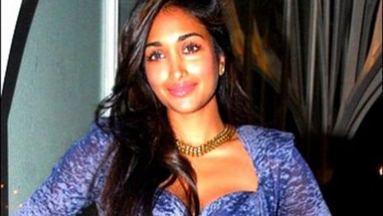 Mumbai: Actress Jiah Khan commits suicide