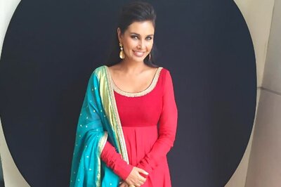 'Introvert' Birthday Girl Lisa Ray Loves There Are No Parties Due To Lockdown