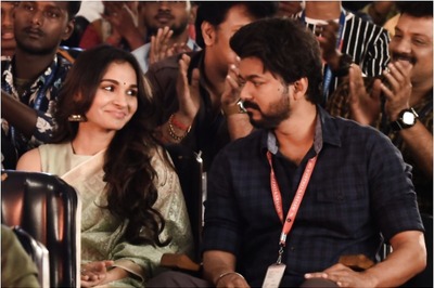 Master: Andrea Jeremiah Shares a Cute Moment with Vijay, See Pic