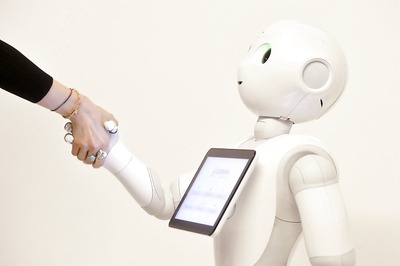 World's First Robot Lawyer Hired by US Firm