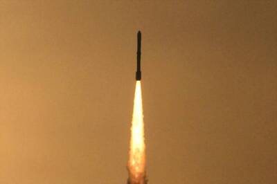 Japan Launches Smallest Satellite Carrying Rocket Successfully