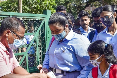 FIR to Be Filed Against Pvt Schools Not Admitting Students Under EWS Quota: Delhi Assembly Panel