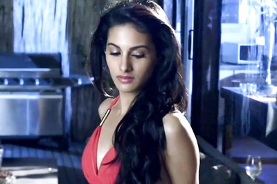 Fashion Police, Stay Away From Amyra Dastur