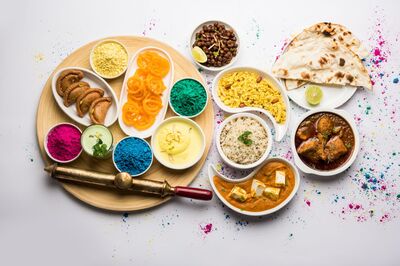 Holi 2023 Guilt-free Eating Guide: Things to Keep in Mind While Devouring Festive Delicacies