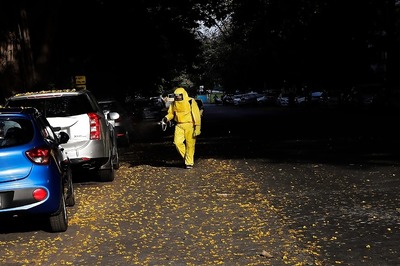 Shah Reviews Lockdown Situation, Takes Stock of Supply of Essential Commodities