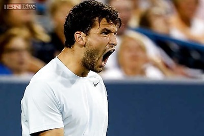 Dimitrov beats Llodra at Paris Masters