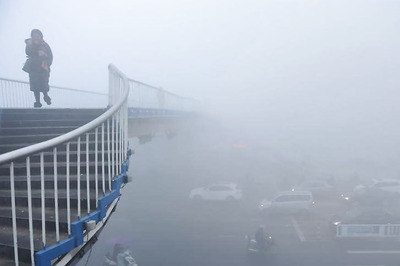 China Issues Red Alert Over Pollution in 25 Cities