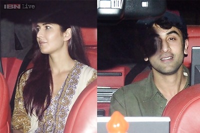 Photo of the day: Katrina Kaif and Ranbir Kapoor party with Sidharth Malhotra at friend Aarti Shetty's birthday bash